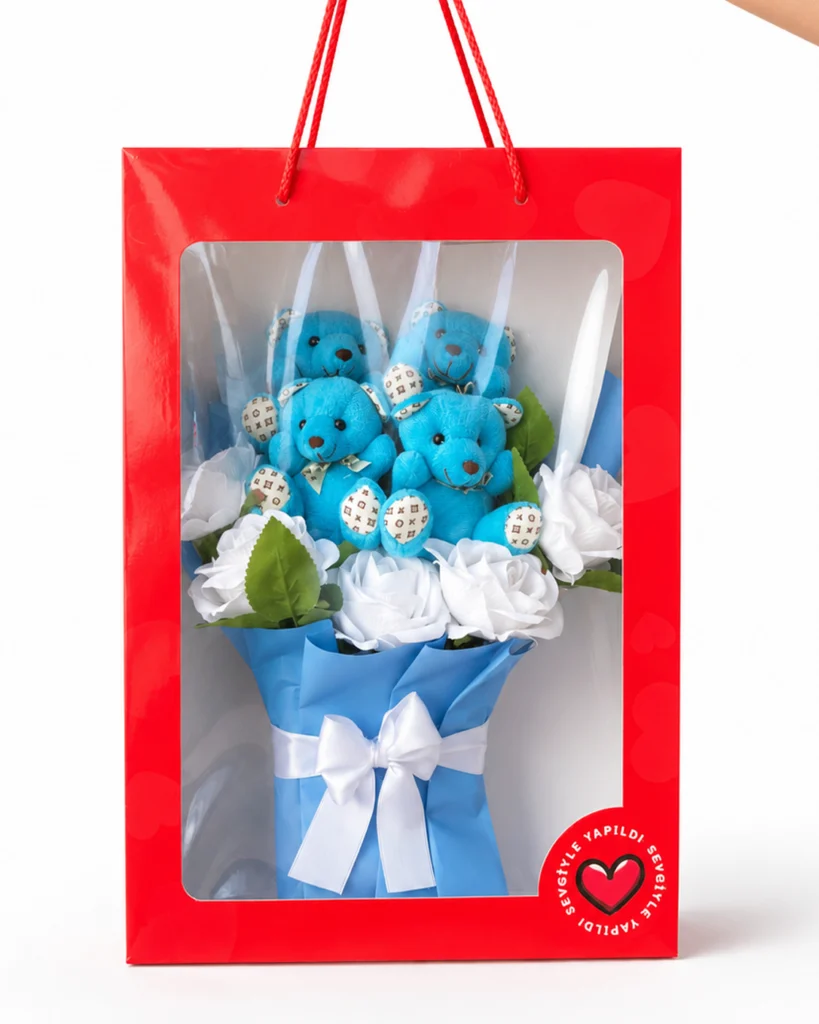 Toptan asetat kutulu 5’li mavi ayıcık ve beyaz gül buketi 40x28 cm hediyelik ürün