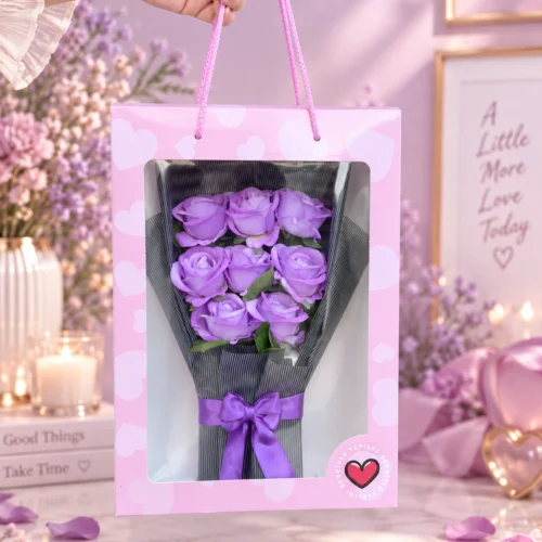lila yapay gül buketi pembe taşıma kutulu